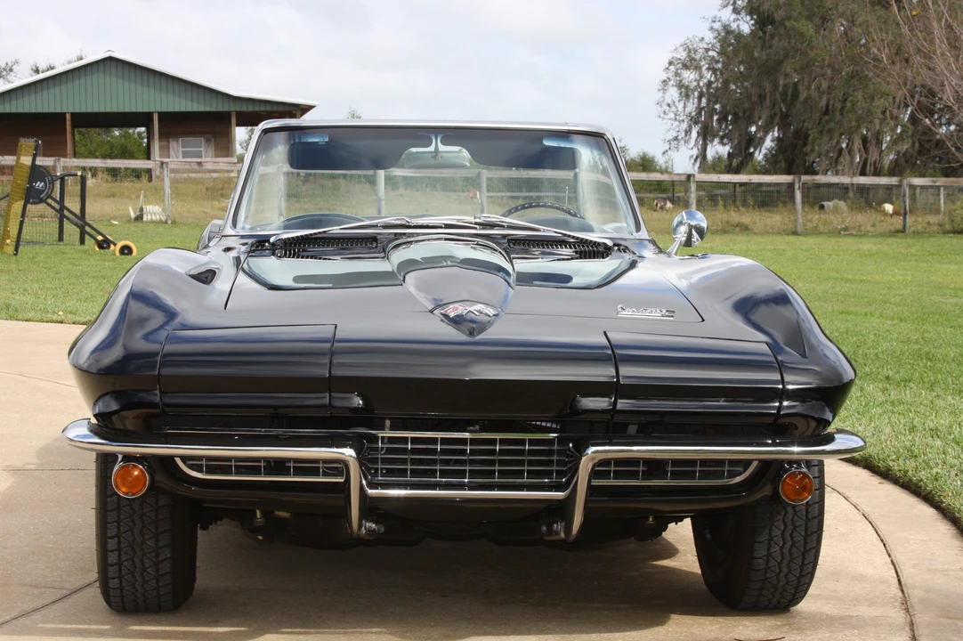 1966 Chevrolet Corvette C2 - Image 3 of 31