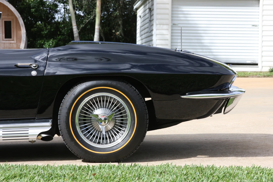 1966 Chevrolet Corvette C2 - Image 18 of 31