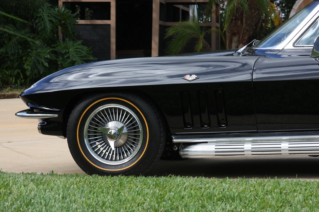 1966 Chevrolet Corvette C2 - Image 21 of 31