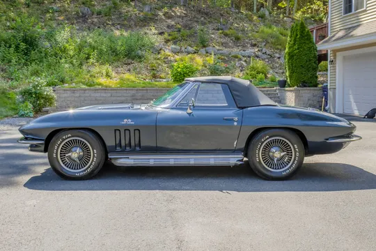 1966 Chevrolet Corvette C2 - Image 3 of 31