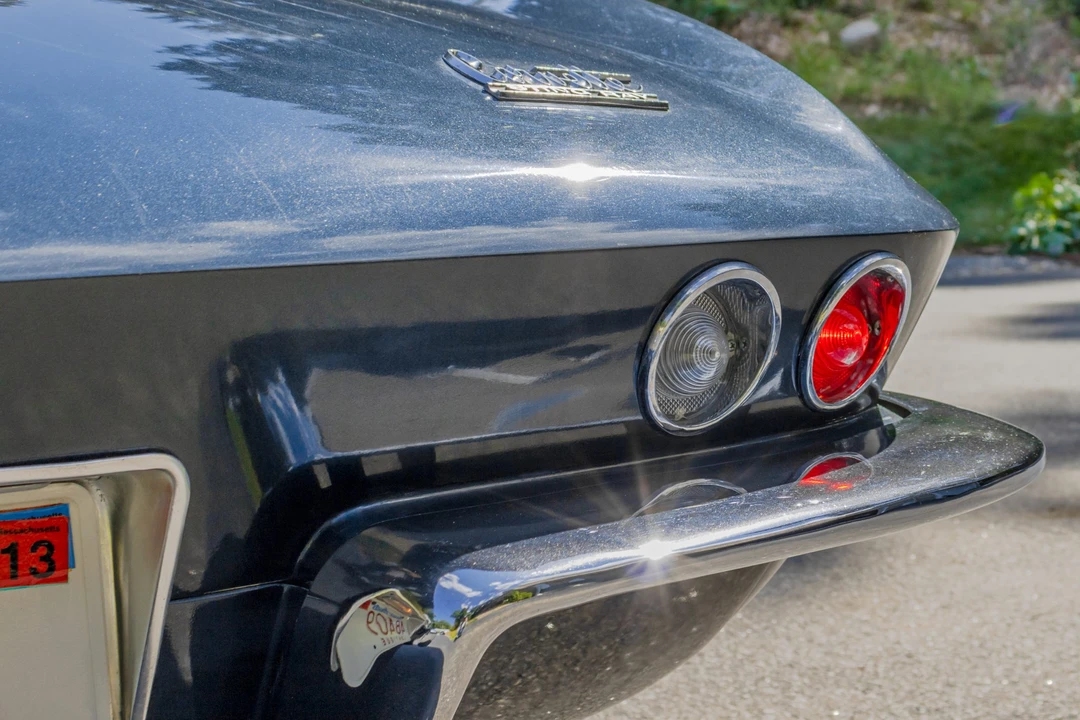 1966 Chevrolet Corvette C2 - Image 18 of 31