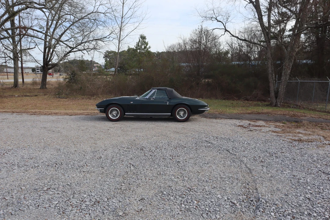 1966 Chevrolet Corvette C2 - Image 7 of 31