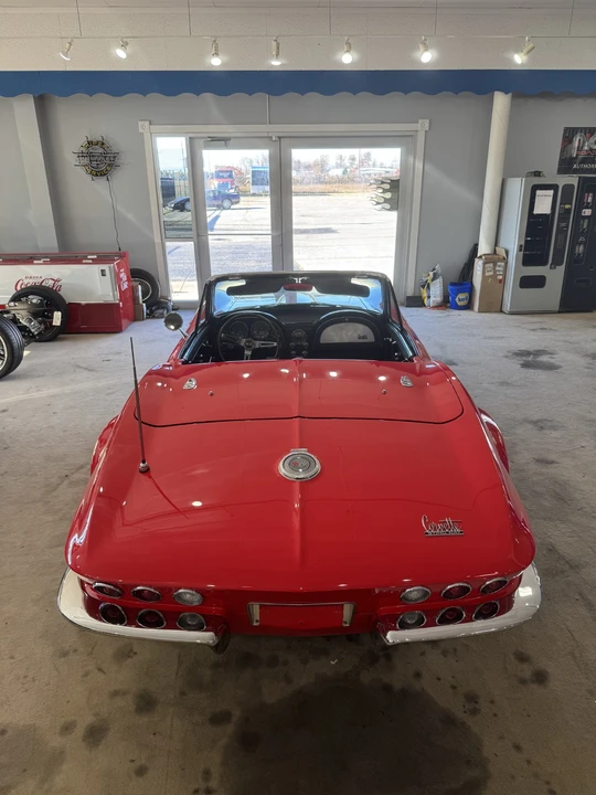 1966 Chevrolet Corvette C2 - Image 28 of 31