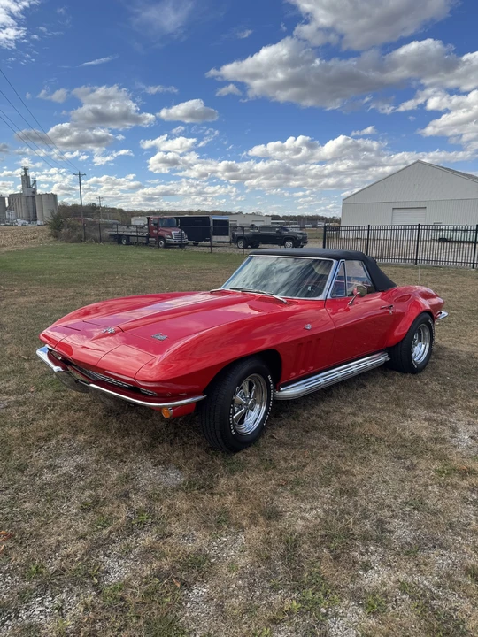 1966 Chevrolet Corvette C2 - Image 2 of 31