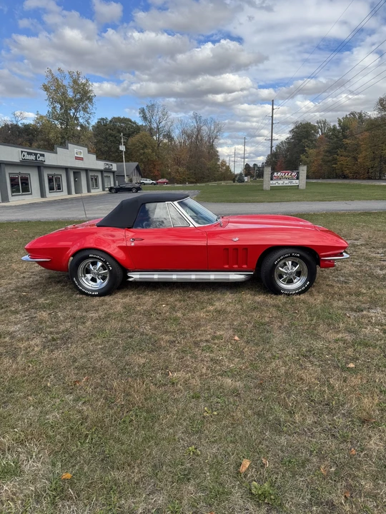 1966 Chevrolet Corvette C2 - Image 8 of 31