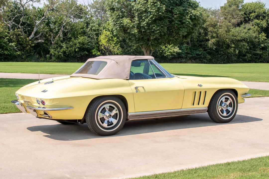 1966 Chevrolet Corvette C2 - Image 28 of 31