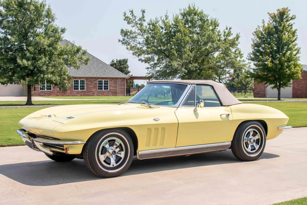 1966 Chevrolet Corvette C2 - Image 21 of 31