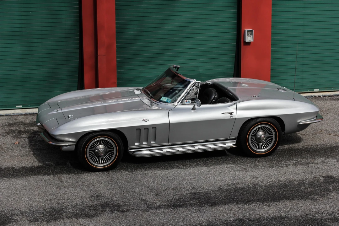 1966 Chevrolet Corvette C2 - Image 3 of 31