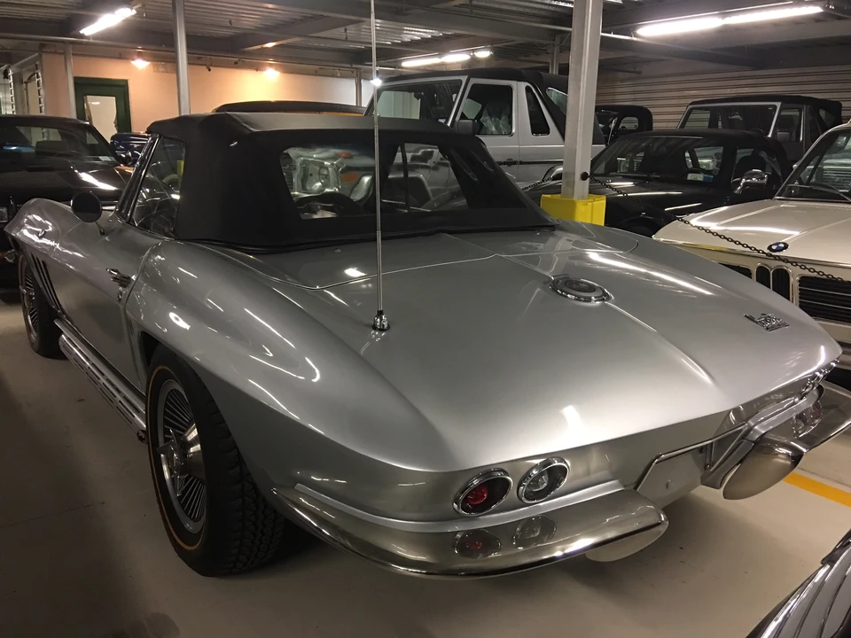 1966 Chevrolet Corvette C2 - Image 23 of 31