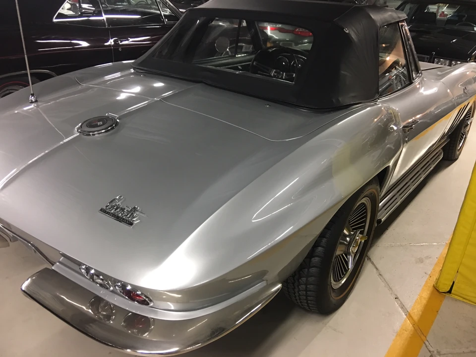 1966 Chevrolet Corvette C2 - Image 25 of 31