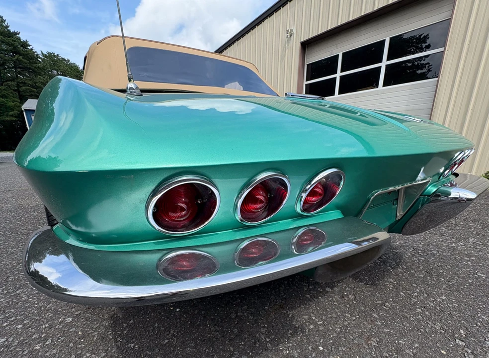 1966 Chevrolet Corvette C2 - Image 26 of 31