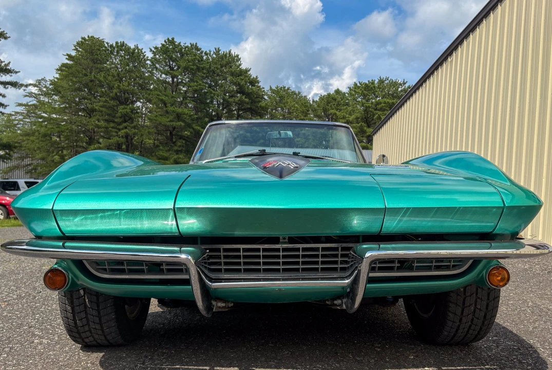 1966 Chevrolet Corvette C2 - Image 4 of 31