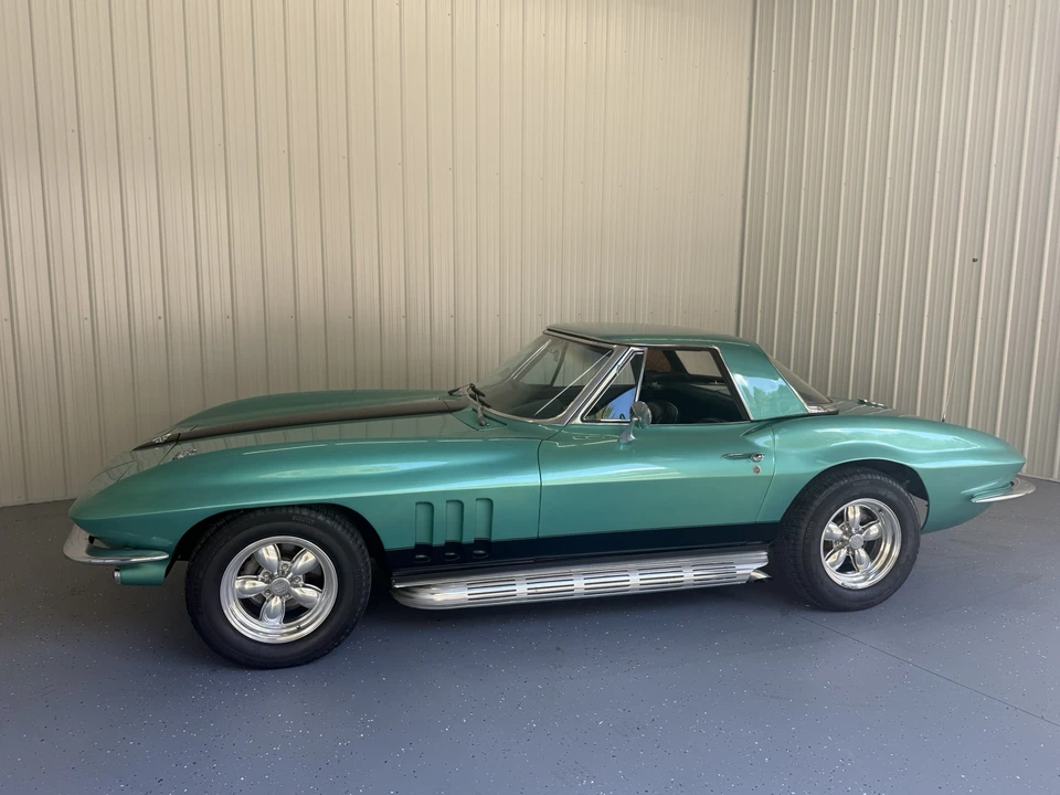 1966 Chevrolet Corvette C2 - Image 12 of 31