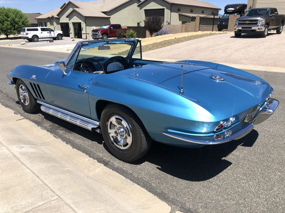 1966 Chevrolet Corvette C2 - Image 15 of 31