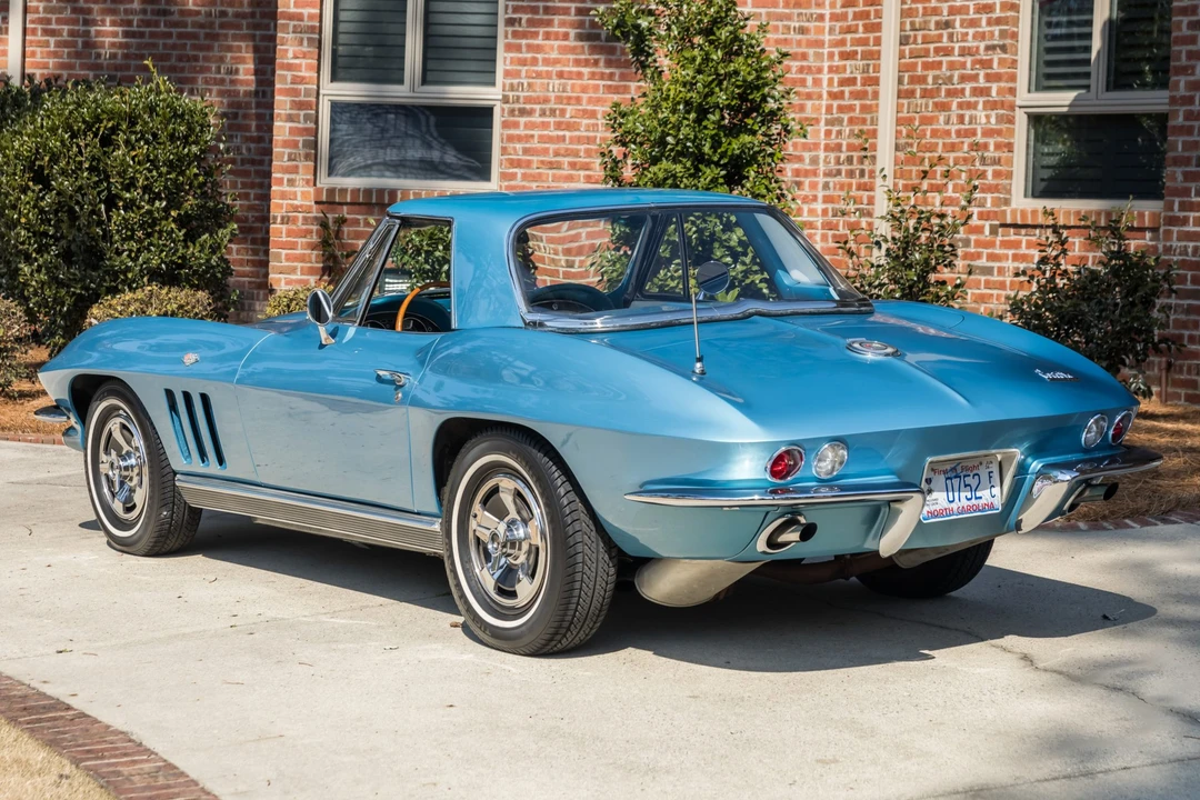 1966 Chevrolet Corvette C2 - Image 23 of 31