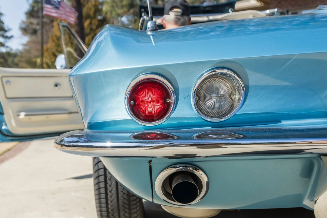 1966 Chevrolet Corvette C2 - Image 26 of 31