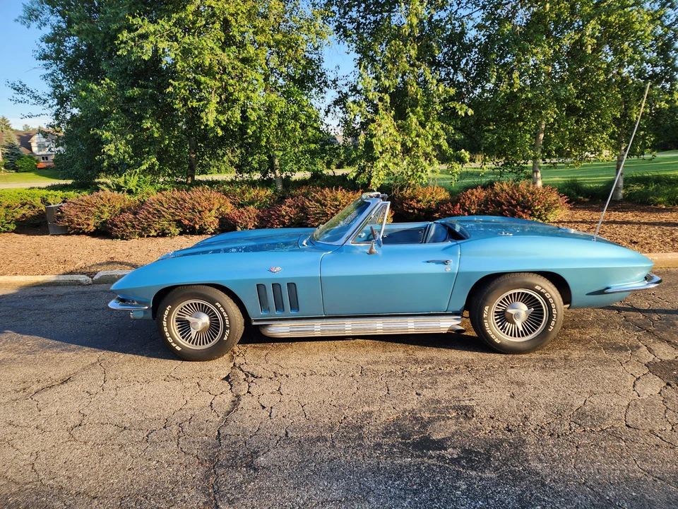1966 Chevrolet Corvette C2 - Image 3 of 31