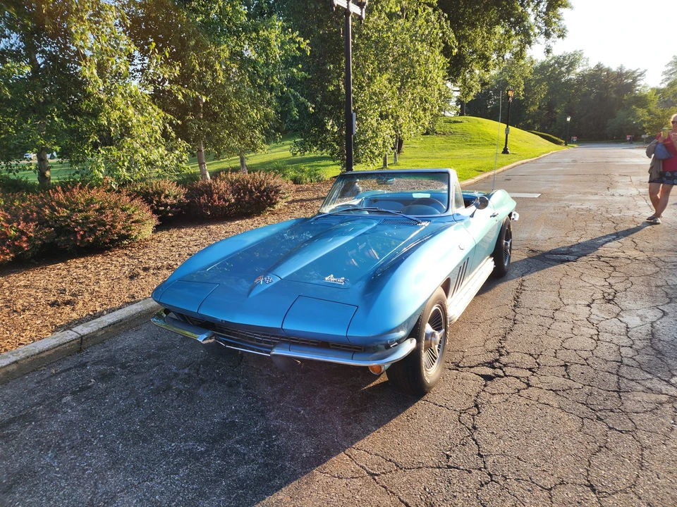 1966 Chevrolet Corvette C2 - Image 2 of 31