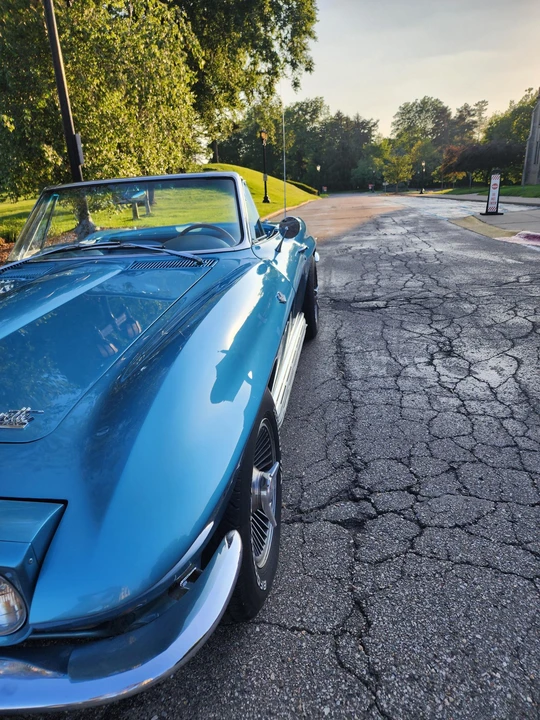 1966 Chevrolet Corvette C2 - Image 16 of 31