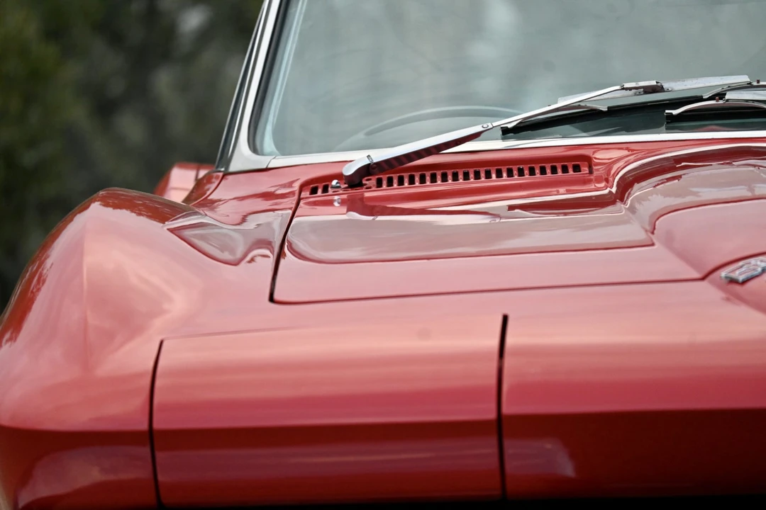 1966 Chevrolet Corvette C2 - Image 24 of 31