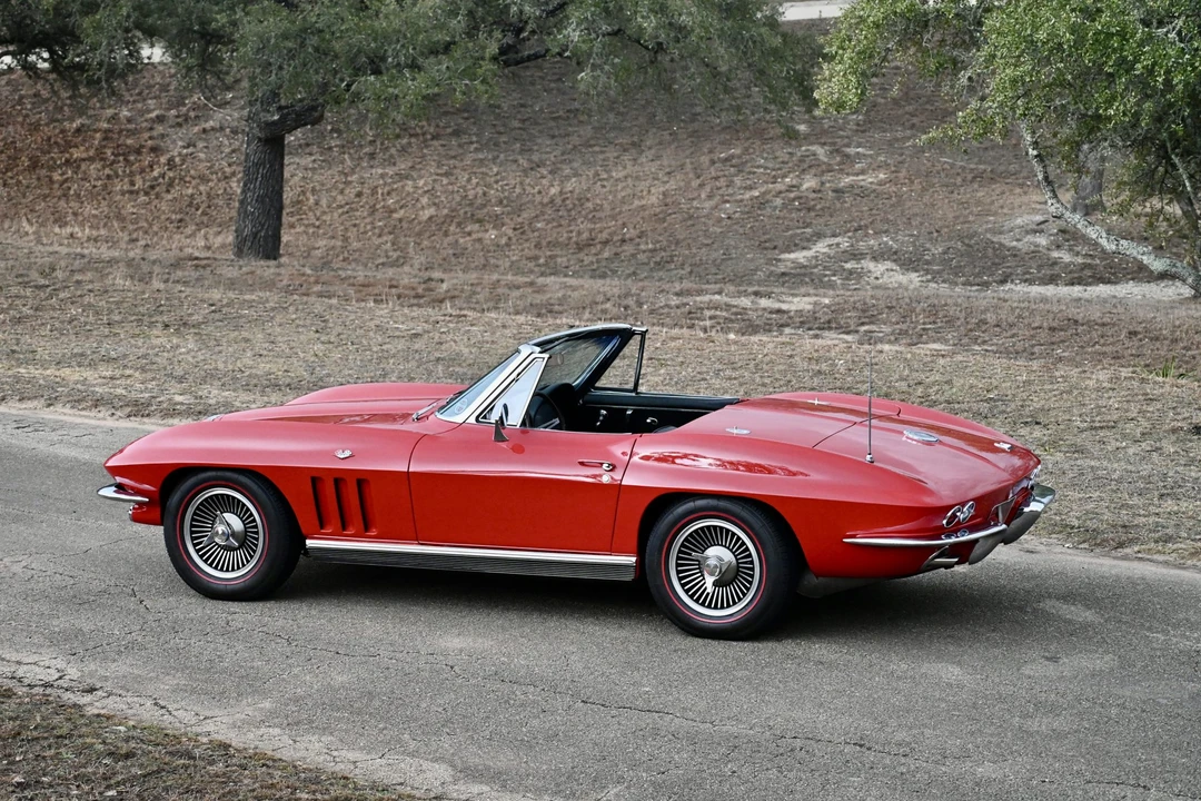 1966 Chevrolet Corvette C2 - Image 4 of 31