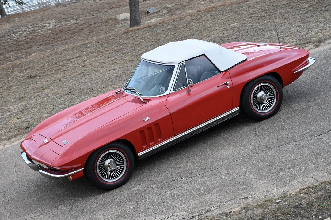 1966 Chevrolet Corvette C2 - Image 11 of 31