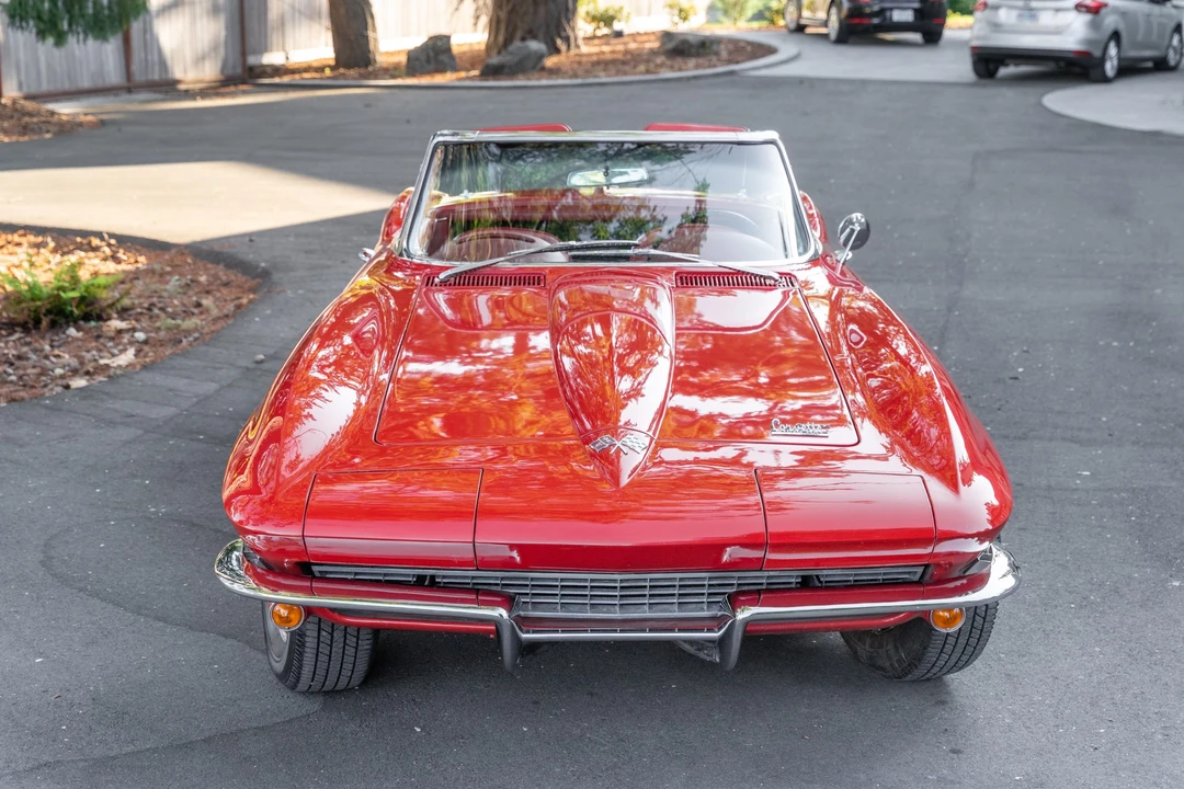 1966 Chevrolet Corvette C2 - Image 11 of 31