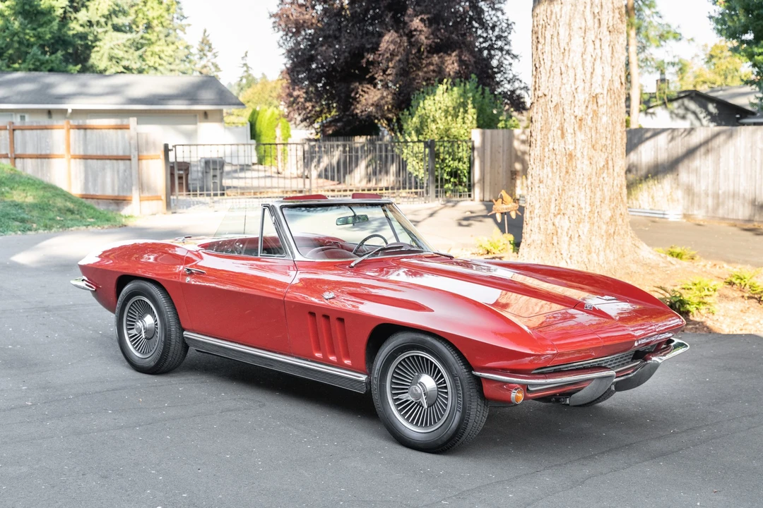 1966 Chevrolet Corvette C2 - Image 12 of 31