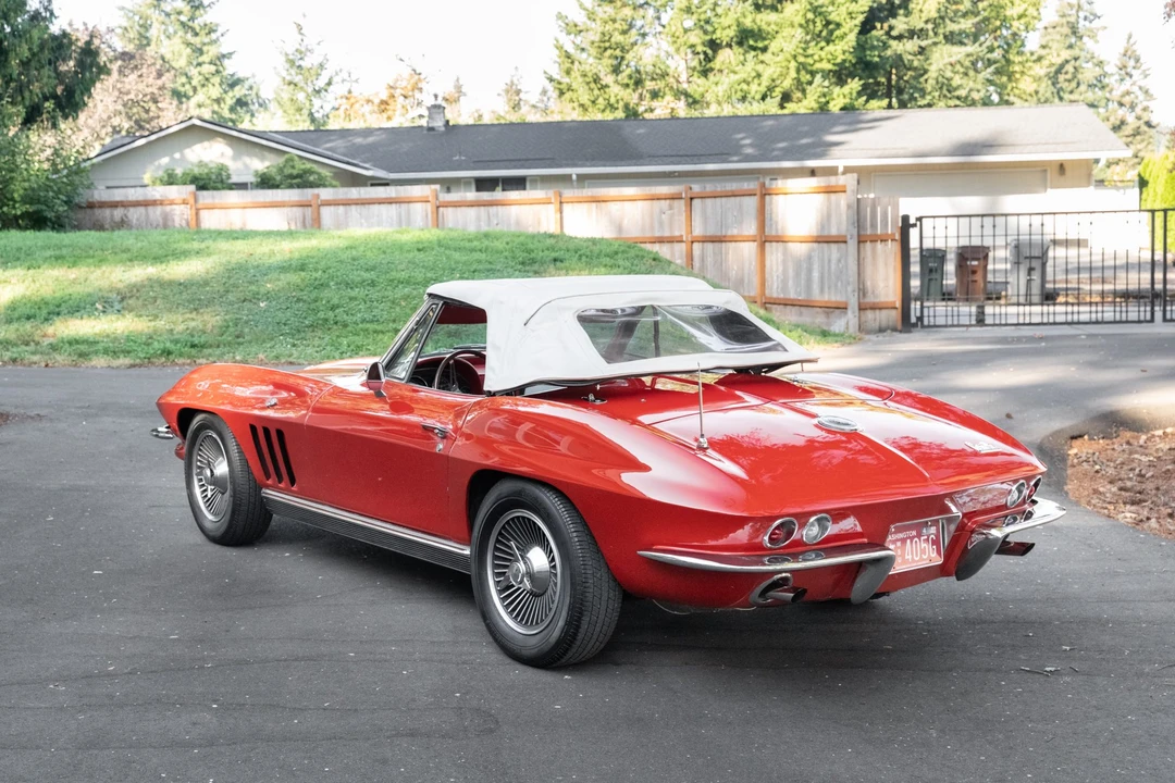 1966 Chevrolet Corvette C2 - Image 8 of 31