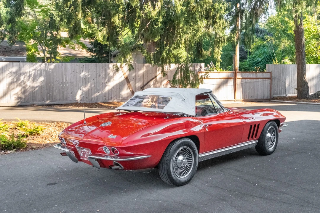 1966 Chevrolet Corvette C2 - Image 6 of 31