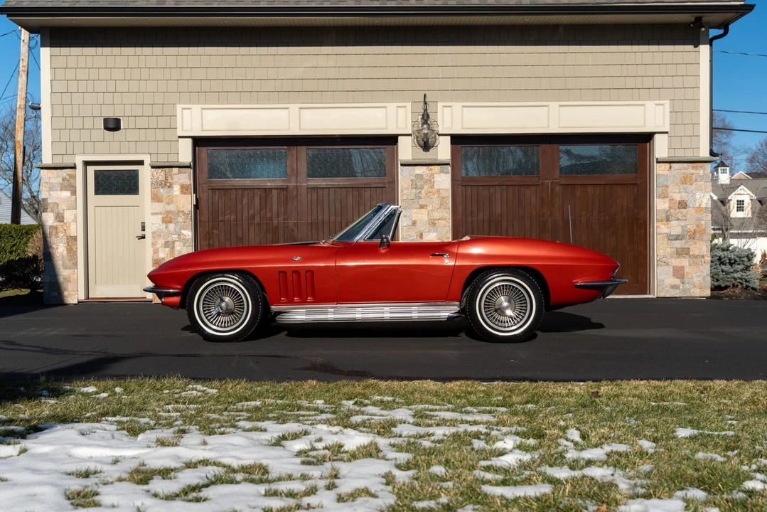 1966 Chevrolet Corvette C2 - Image 3 of 31