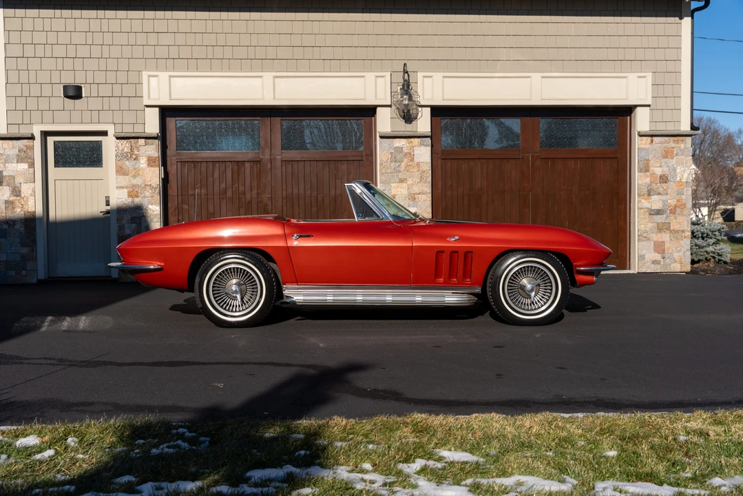 1966 Chevrolet Corvette C2 - Image 10 of 31