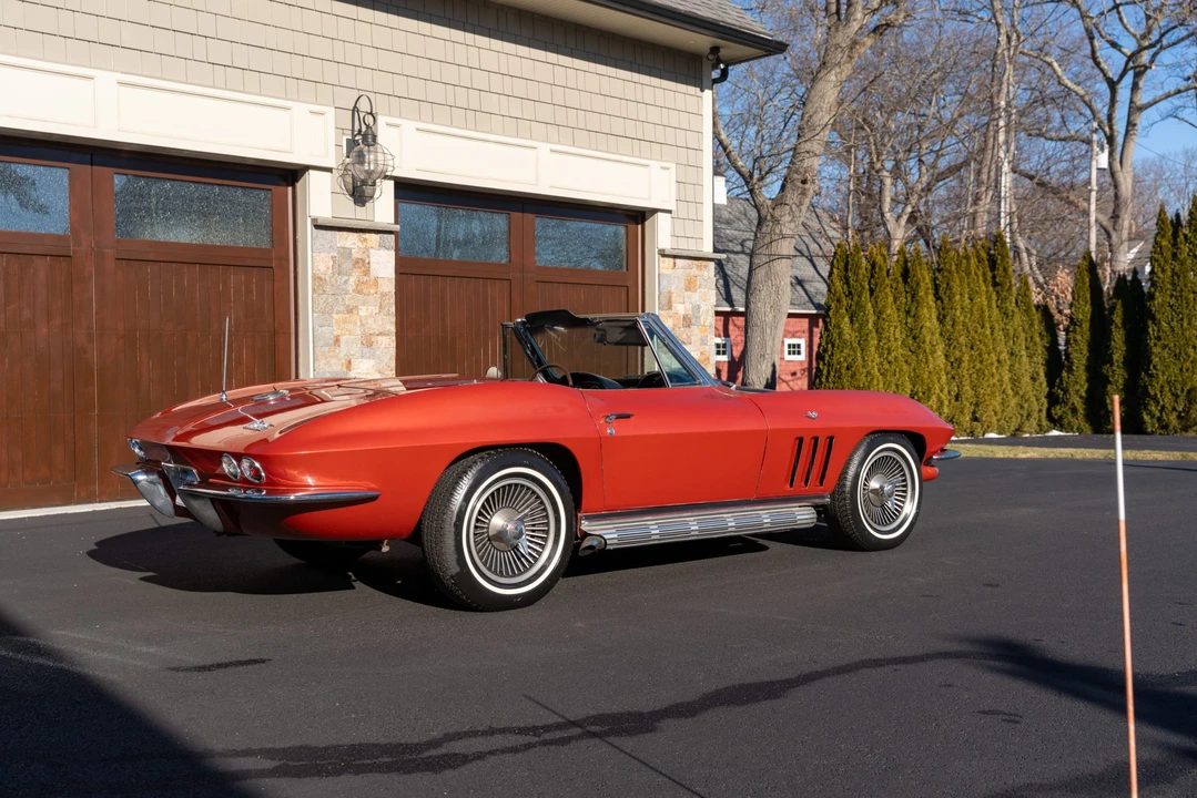 1966 Chevrolet Corvette C2 - Image 9 of 31