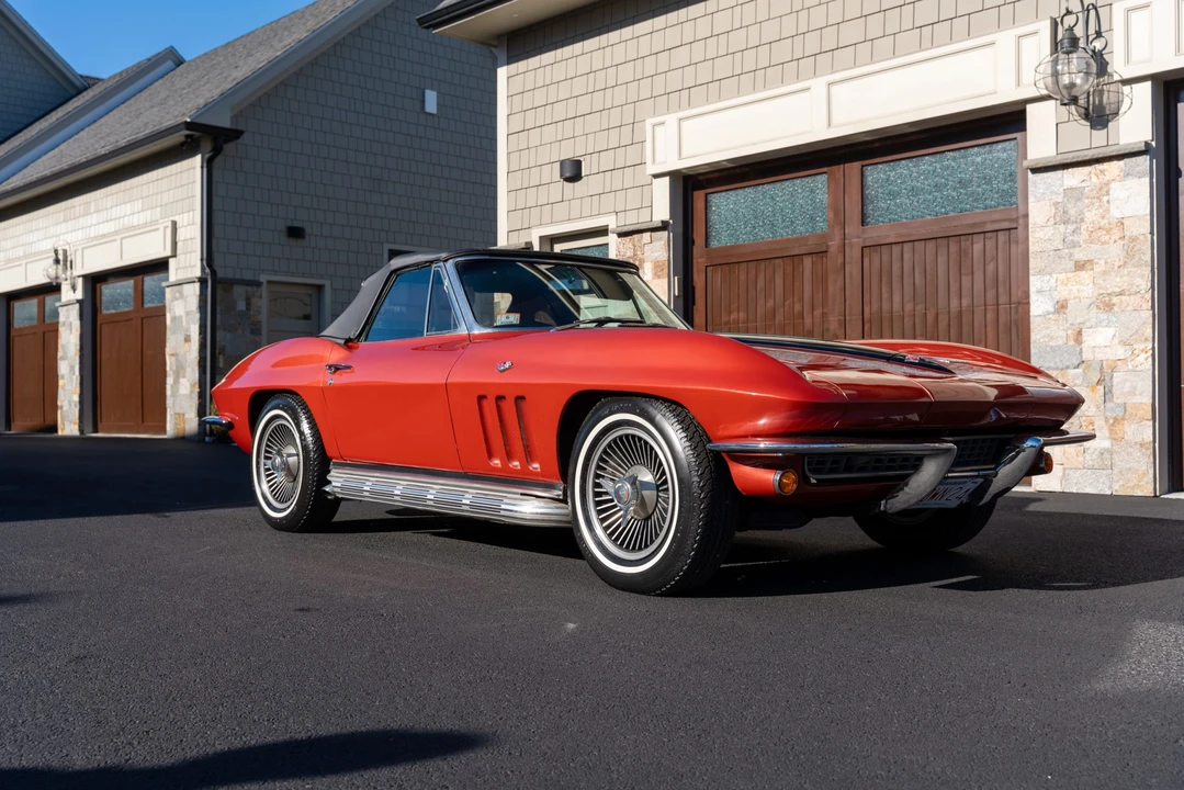 1966 Chevrolet Corvette C2 - Image 19 of 31