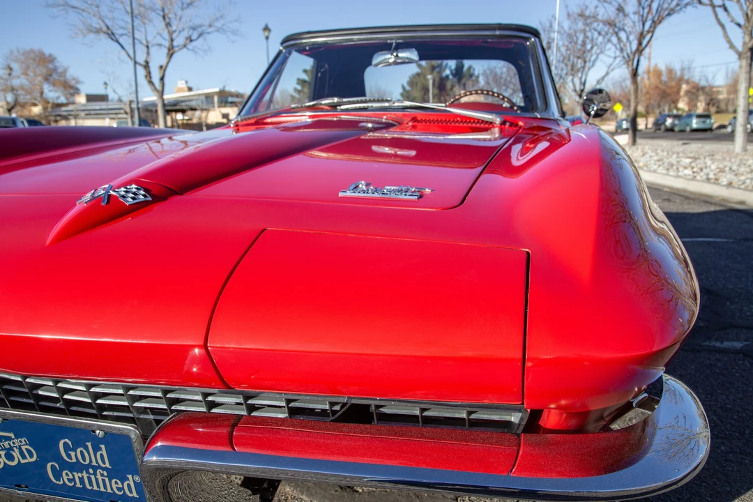 1966 Chevrolet Corvette C2 - Image 19 of 31