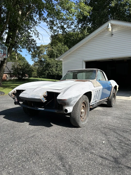 1966 Chevrolet Corvette C2 - Image 4 of 31