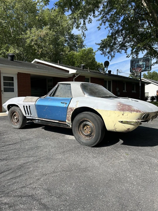 1966 Chevrolet Corvette C2 - Image 12 of 31