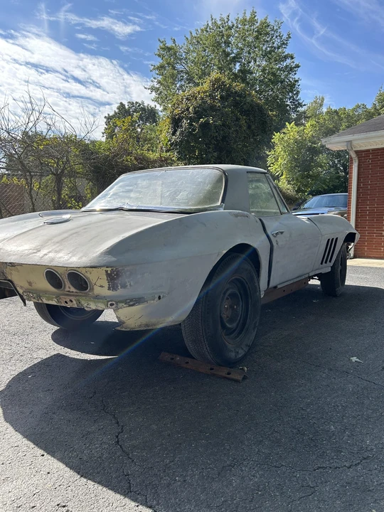 1966 Chevrolet Corvette C2 - Image 21 of 31