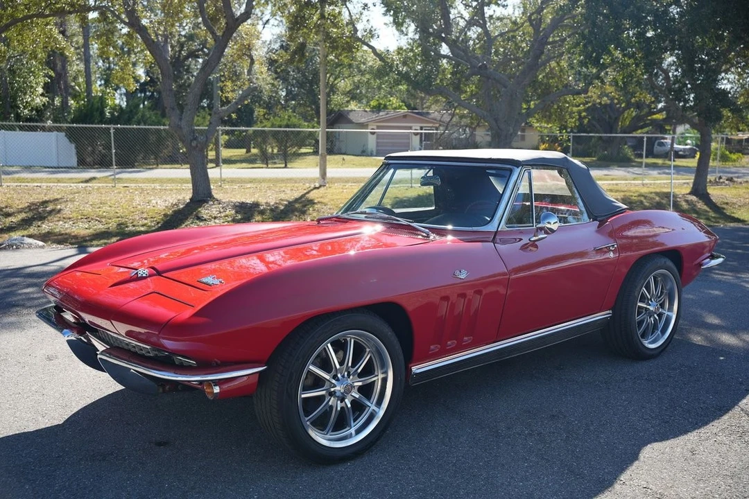 1966 Chevrolet Corvette C2 - Image 5 of 21