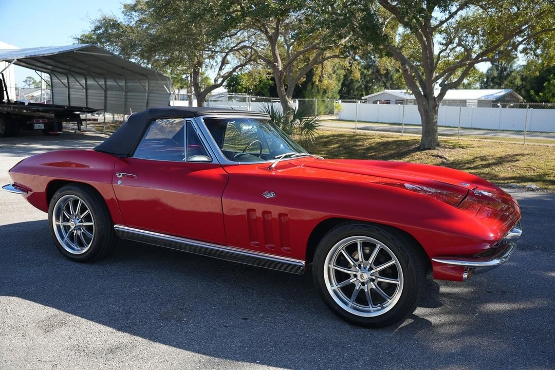 1966 Chevrolet Corvette C2 - Image 12 of 21