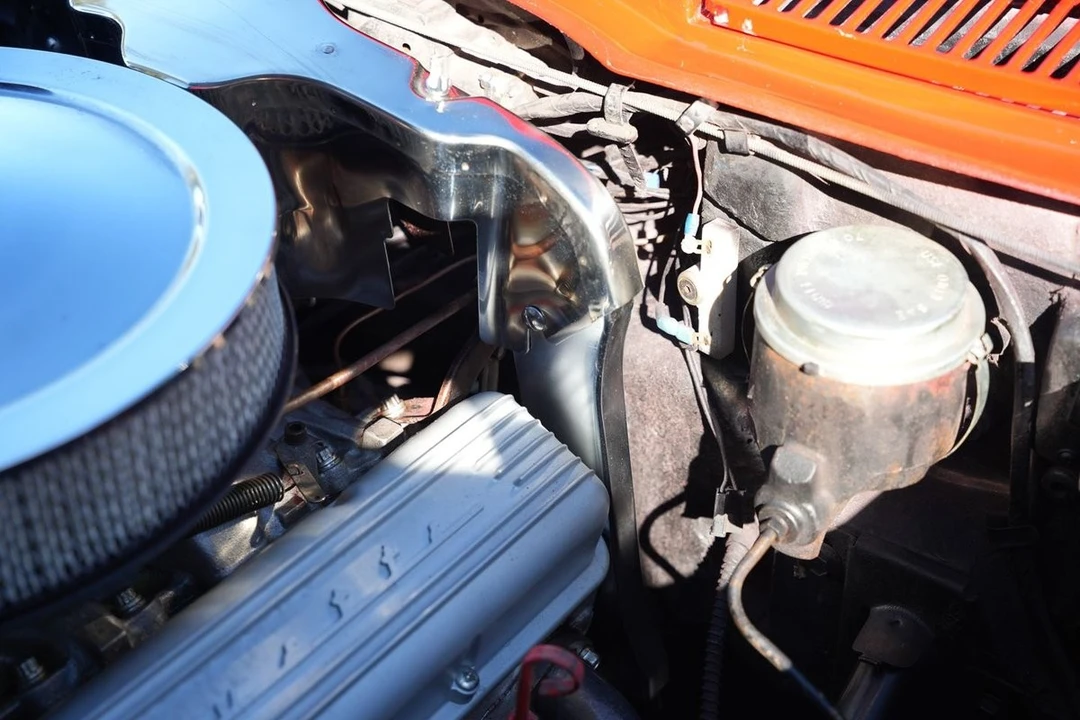 1966 Chevrolet Corvette C2 - Image 30 of 31
