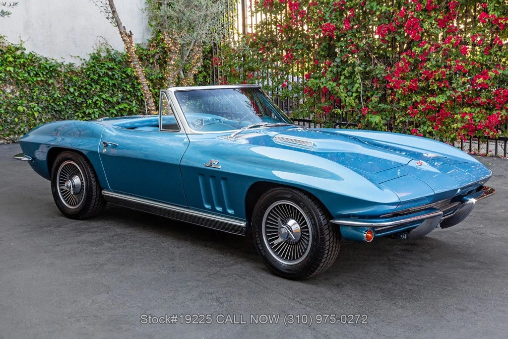 1966 Chevrolet Corvette C2 - Image 4 of 12
