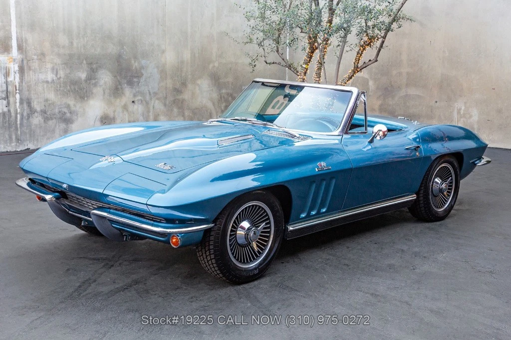 1966 Chevrolet Corvette C2 - Image 9 of 12