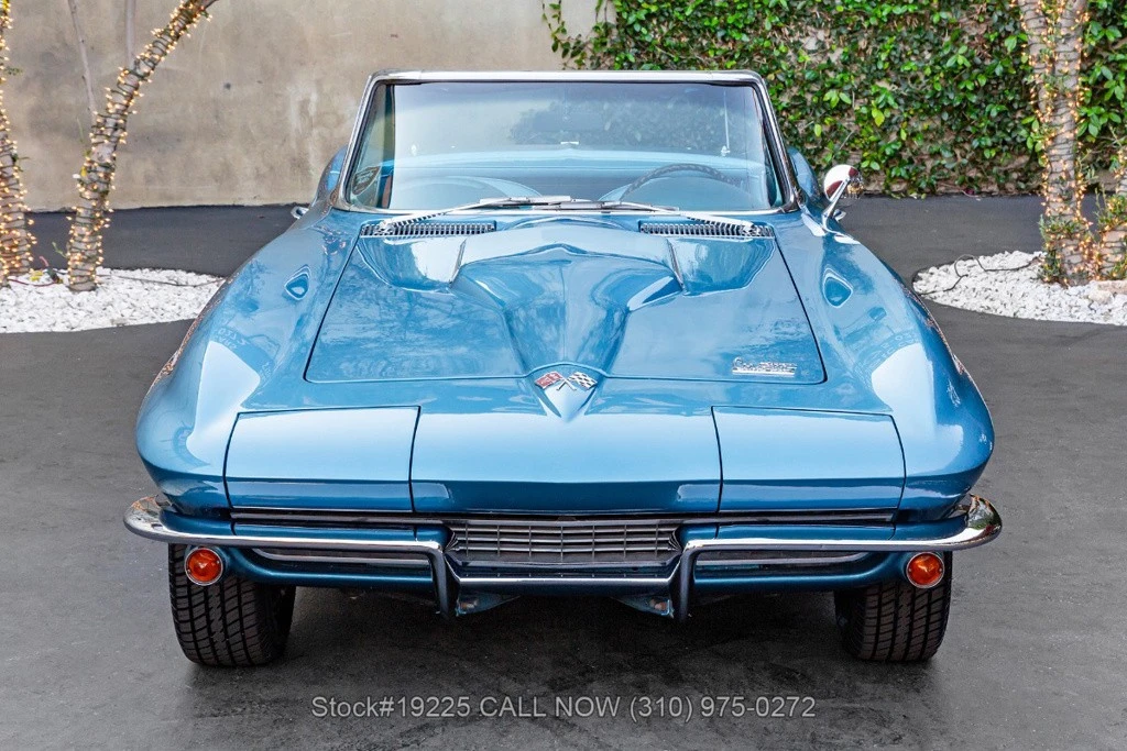 1966 Chevrolet Corvette C2 - Image 2 of 12