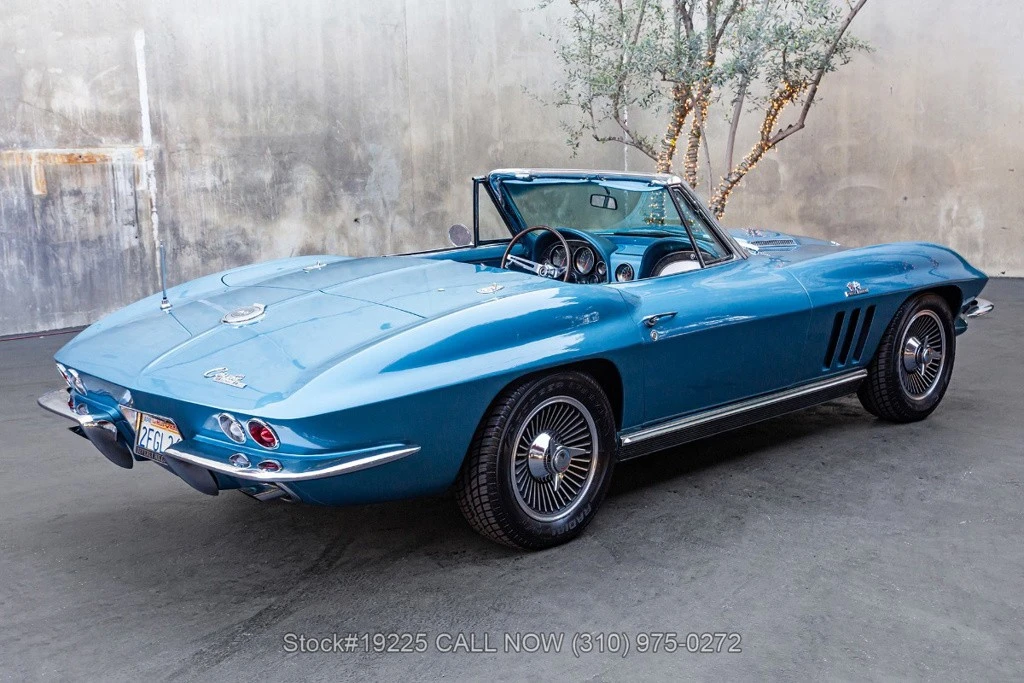 1966 Chevrolet Corvette C2 - Image 6 of 12