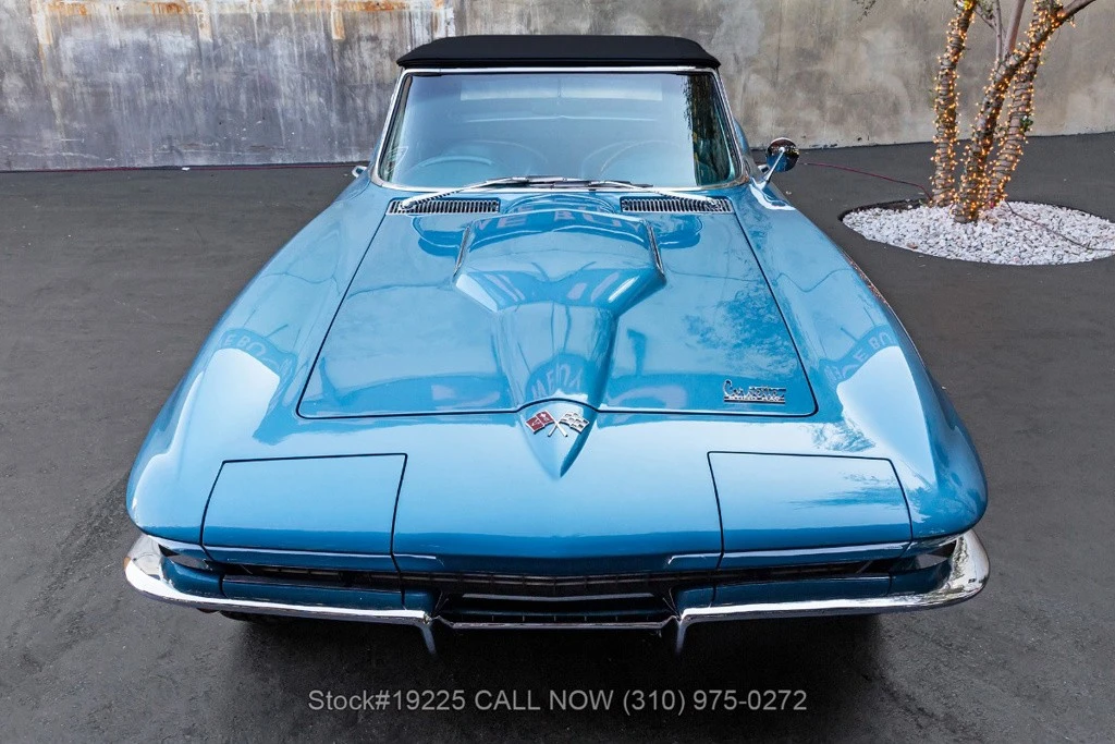 1966 Chevrolet Corvette C2 - Image 10 of 12