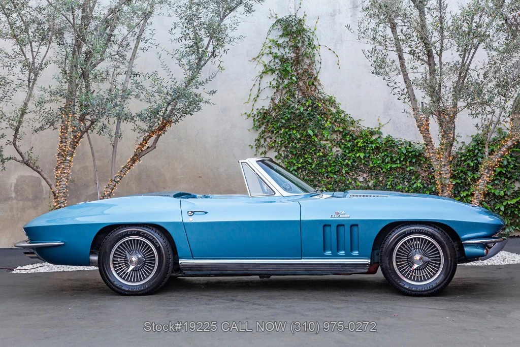 1966 Chevrolet Corvette C2 - Image 5 of 12