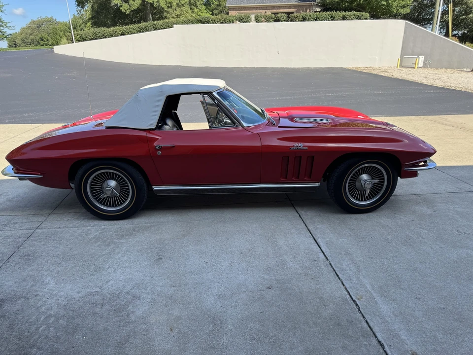 1966 Chevrolet Corvette C2 427 - Image 14 of 31