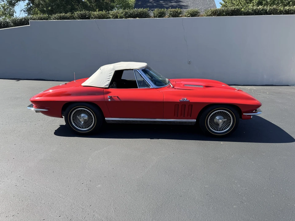 1966 Chevrolet Corvette C2 427 - Image 13 of 31