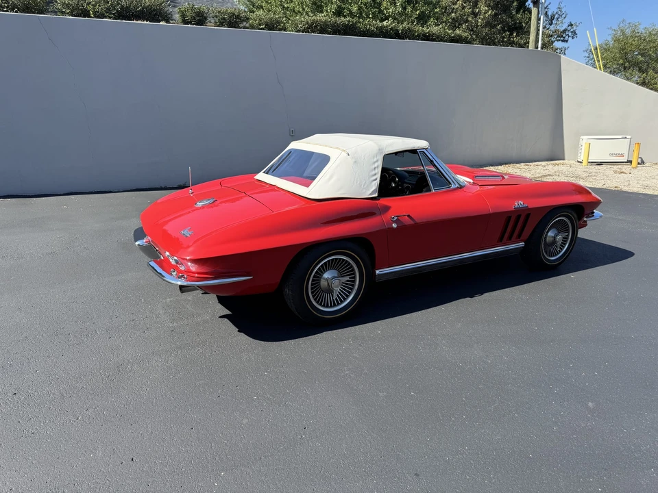 1966 Chevrolet Corvette C2 427 - Image 15 of 31